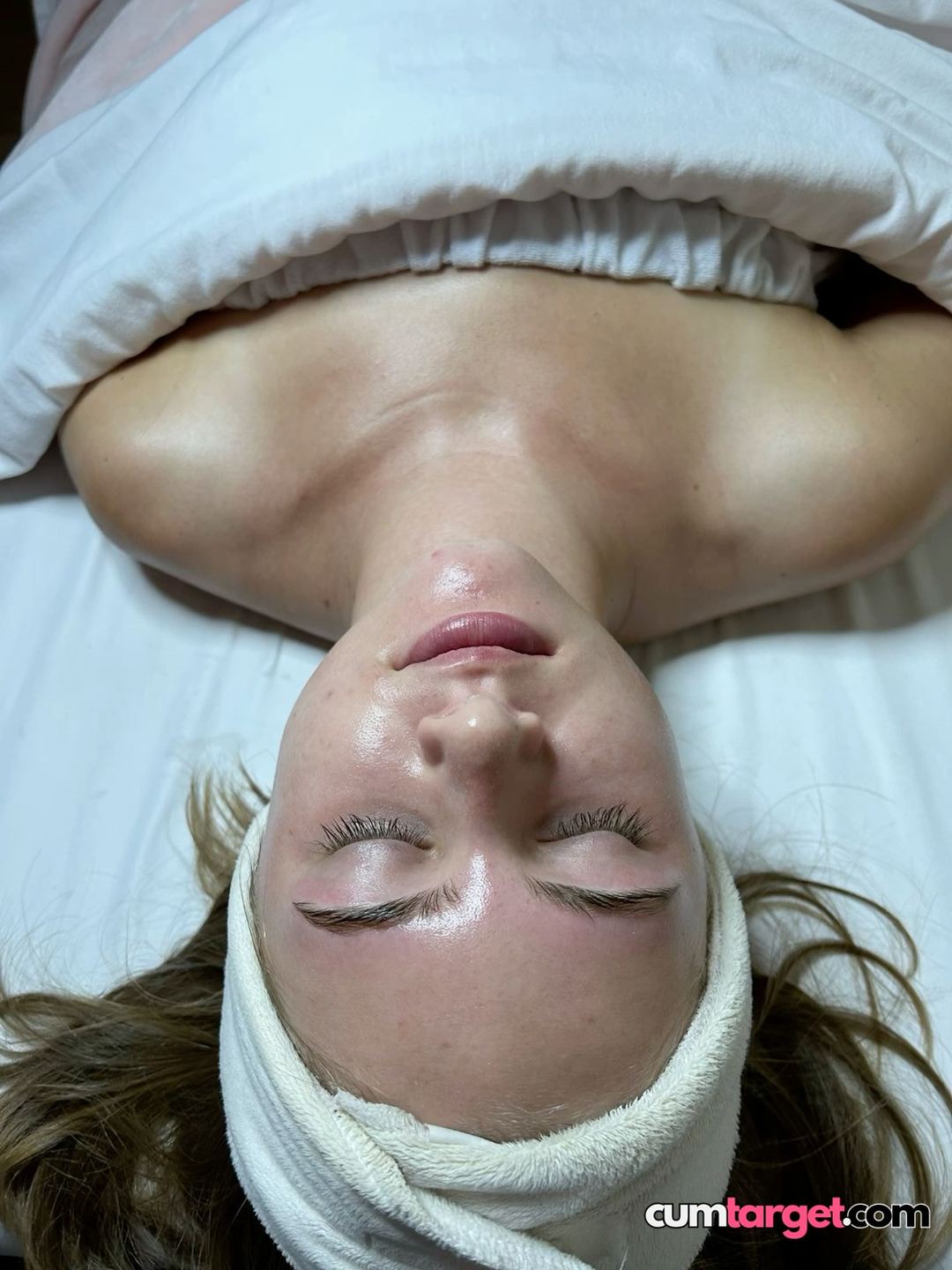 Waiting for Cum Relaxing Spa Moment