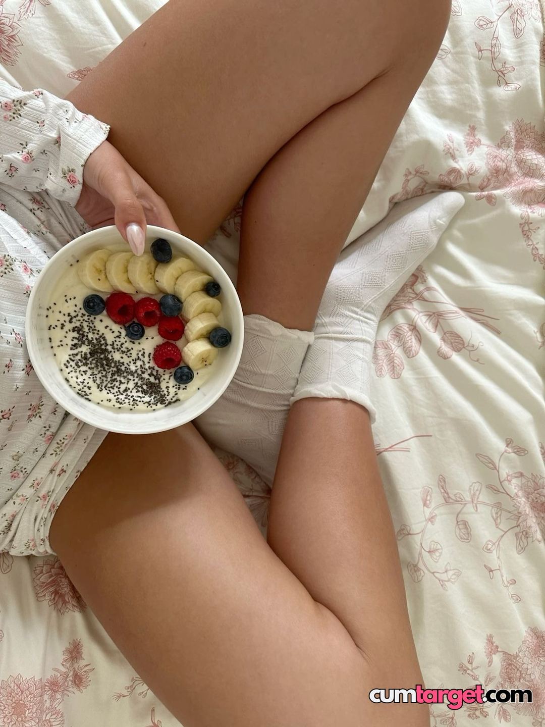Wait for you Cozy Breakfast in Bed