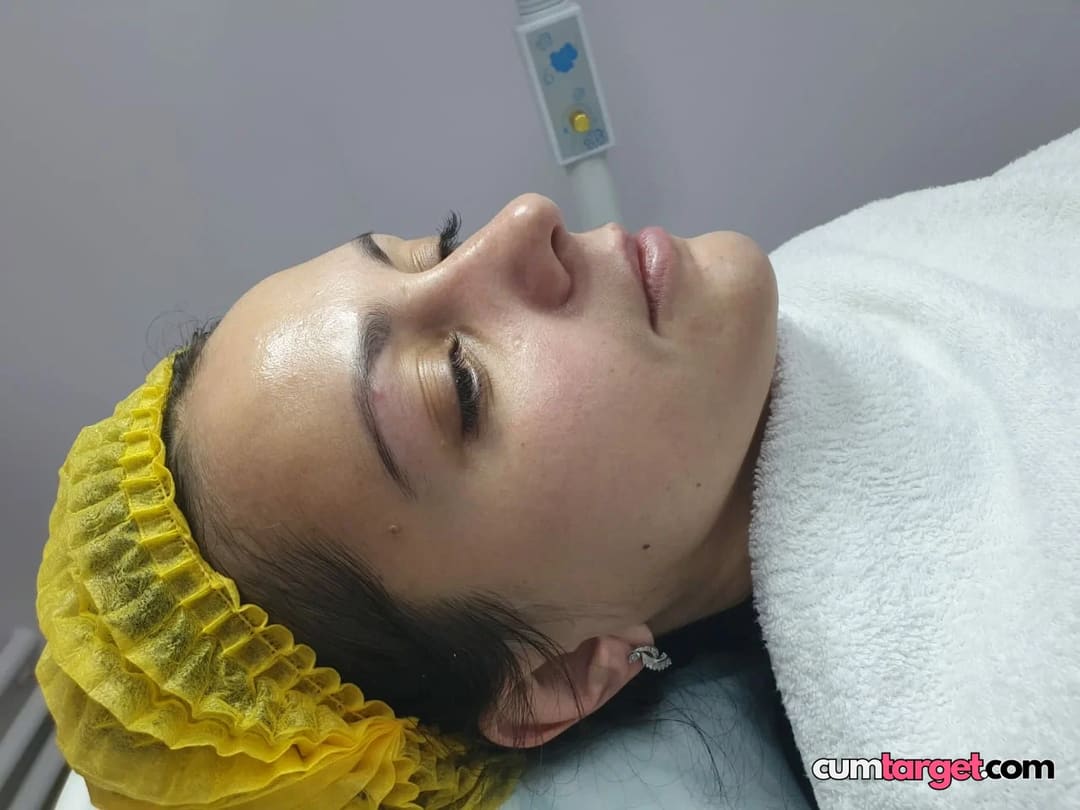 Waiting for Cum Relaxing Spa Treatment