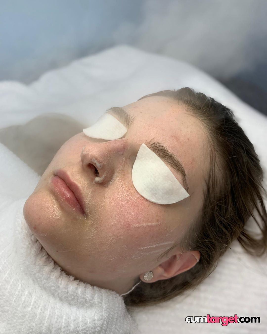 Cum Target Relaxing Facial Treatment