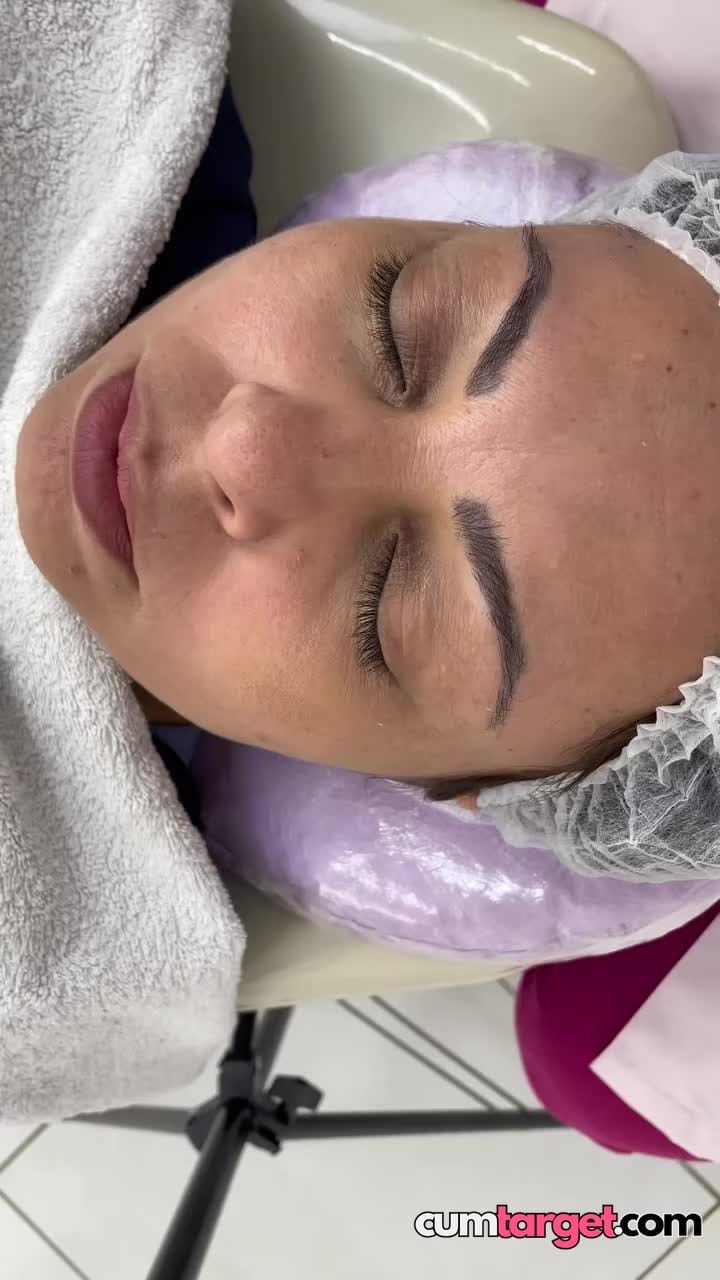 Cum Target Relaxing Facial Treatment