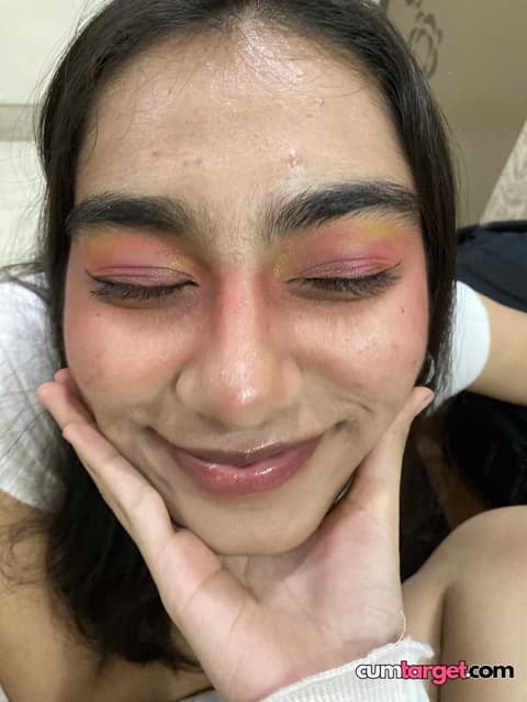 Target Close-up Smiling Woman with Makeup