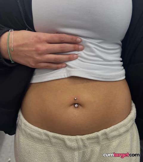 Target Hand on Stomach