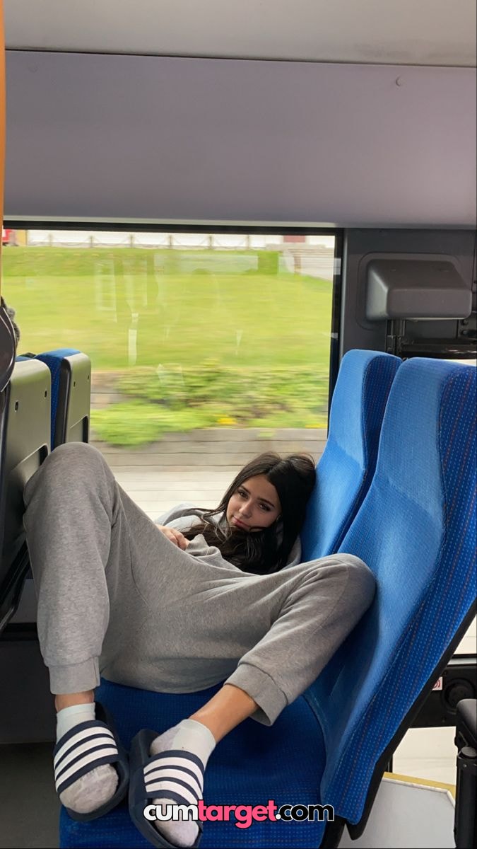 Wait for cum Wait for cum Relaxing on Bus Seat