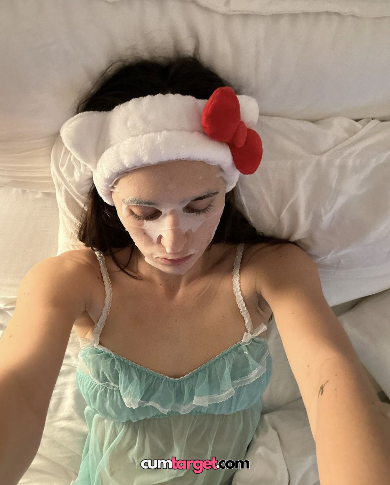 Finish on Spray on Relaxing Skincare Moment