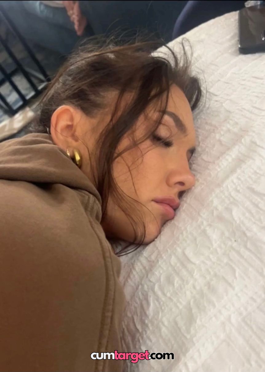 Finish on Wait for cum Woman Resting on Bed